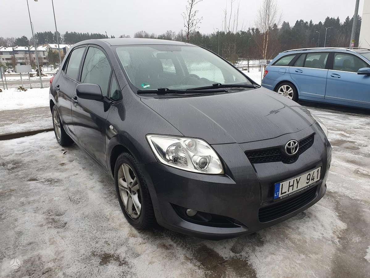 Toyota Auris - 4