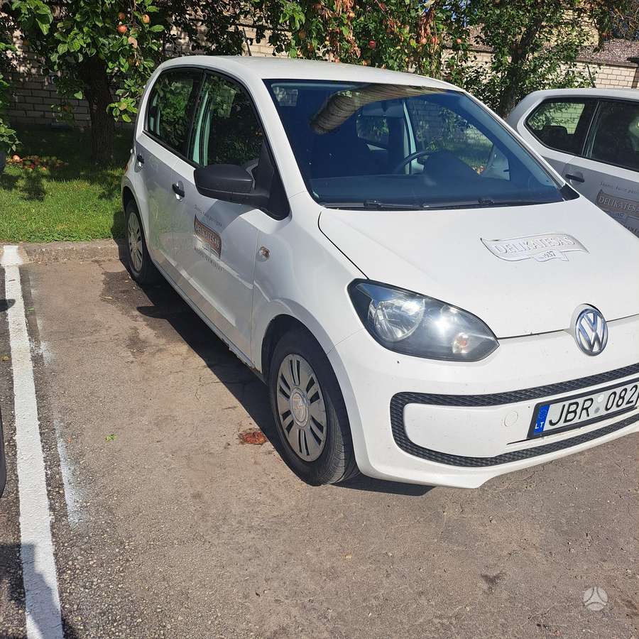Volkswagen Up - 4