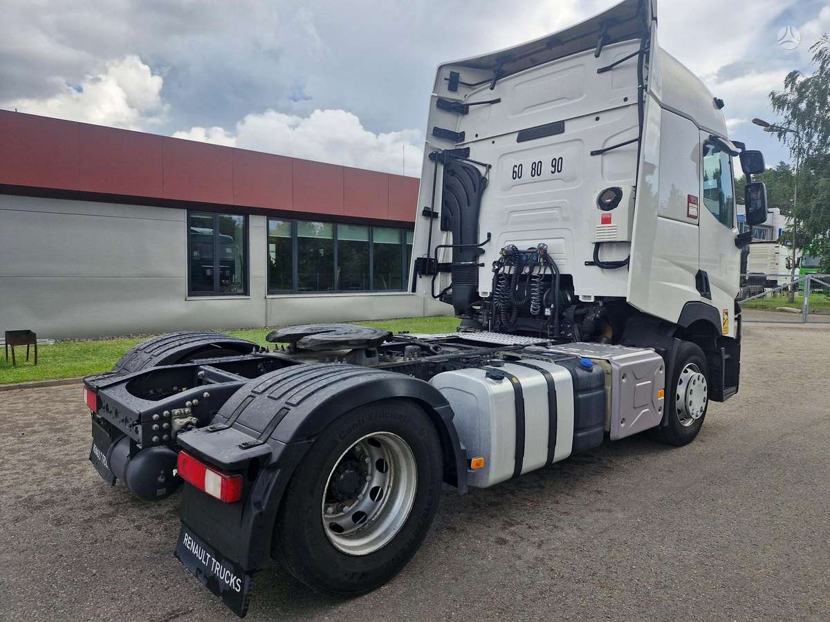 Renault T 480, double sleeper