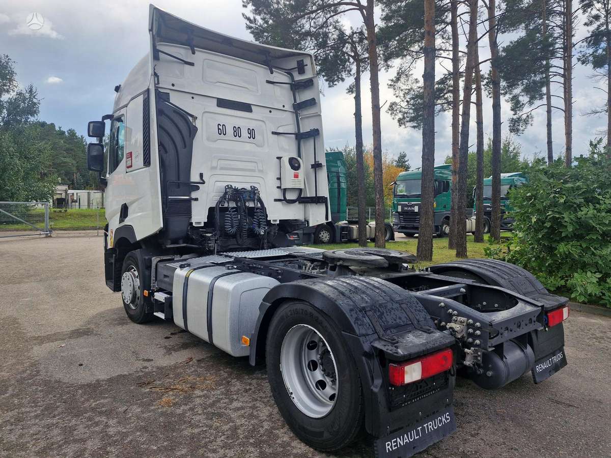 Renault T 480, double sleeper