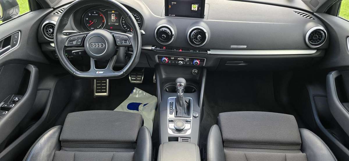 Audi A3, 2.0 l., Хэтчбек