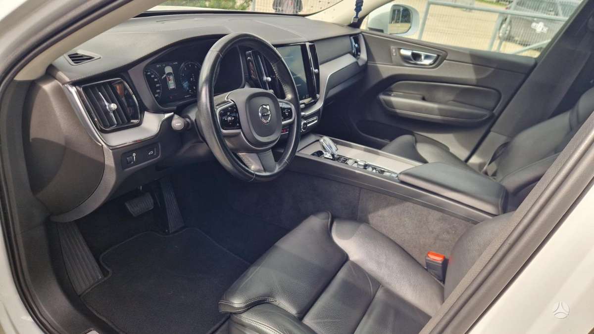 Volvo XC60 - 11
