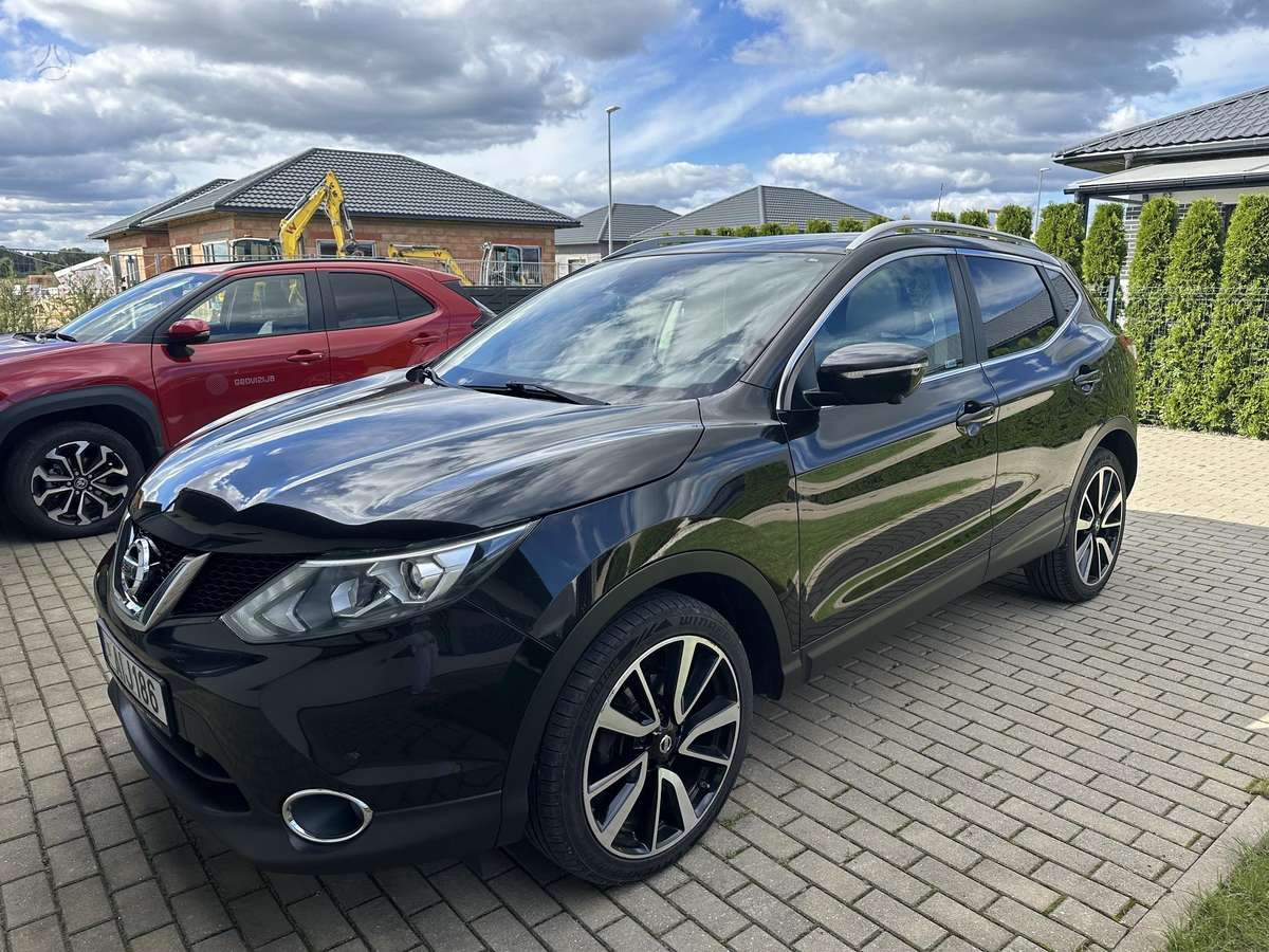 Nissan Qashqai - 4