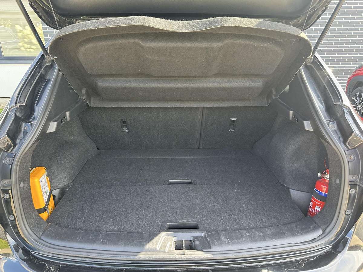 Nissan Qashqai - 11