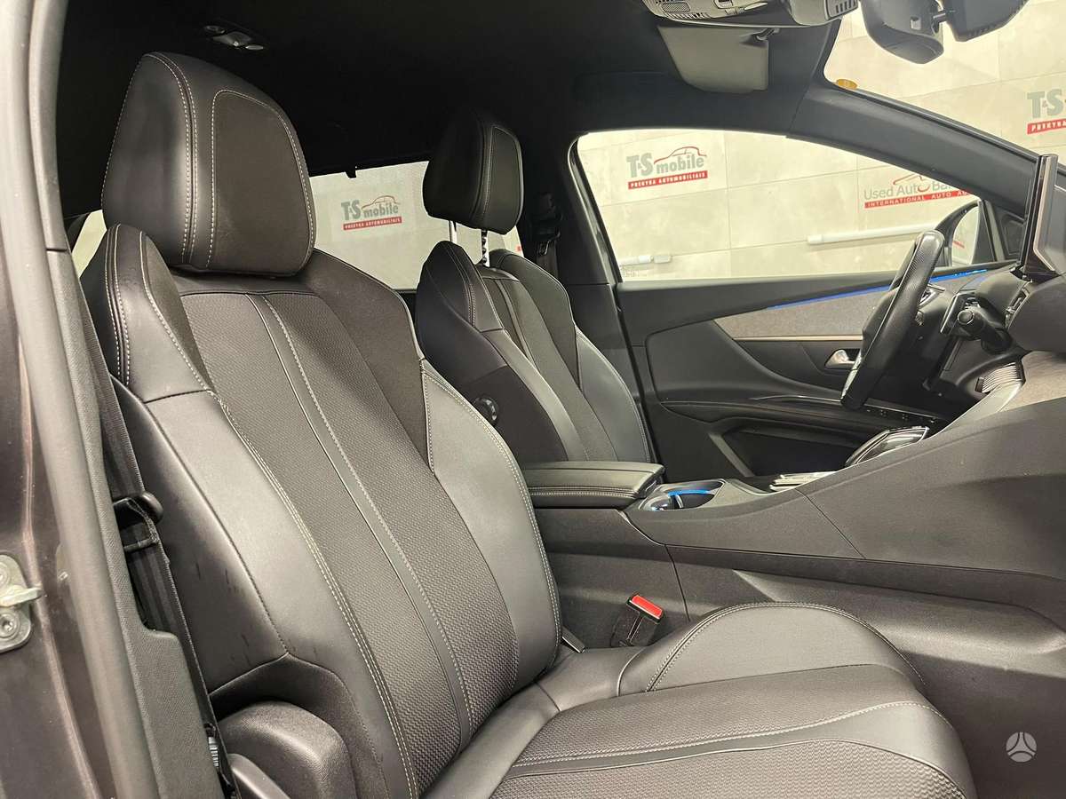 Peugeot 5008 - 10