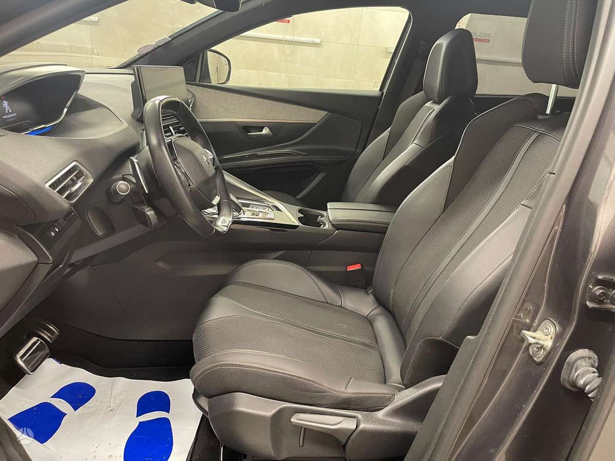 Peugeot 5008 - 7