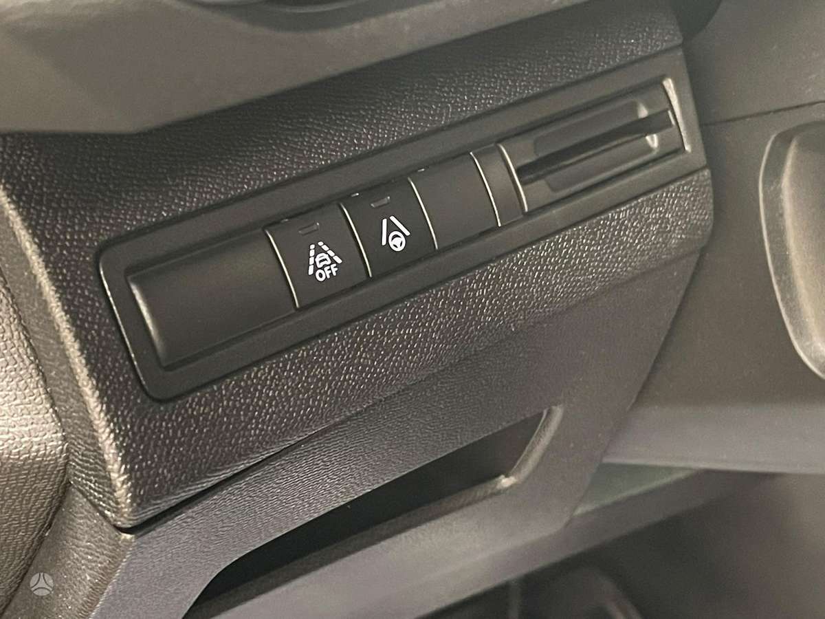 Peugeot 5008 - 12