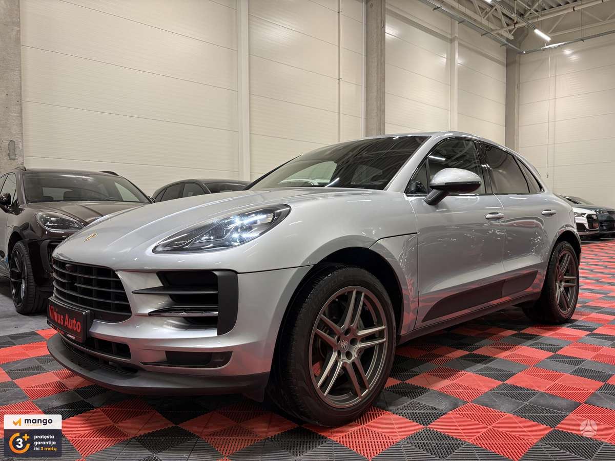 Porsche Macan - 1