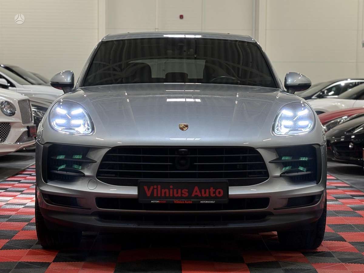 Porsche Macan - 2