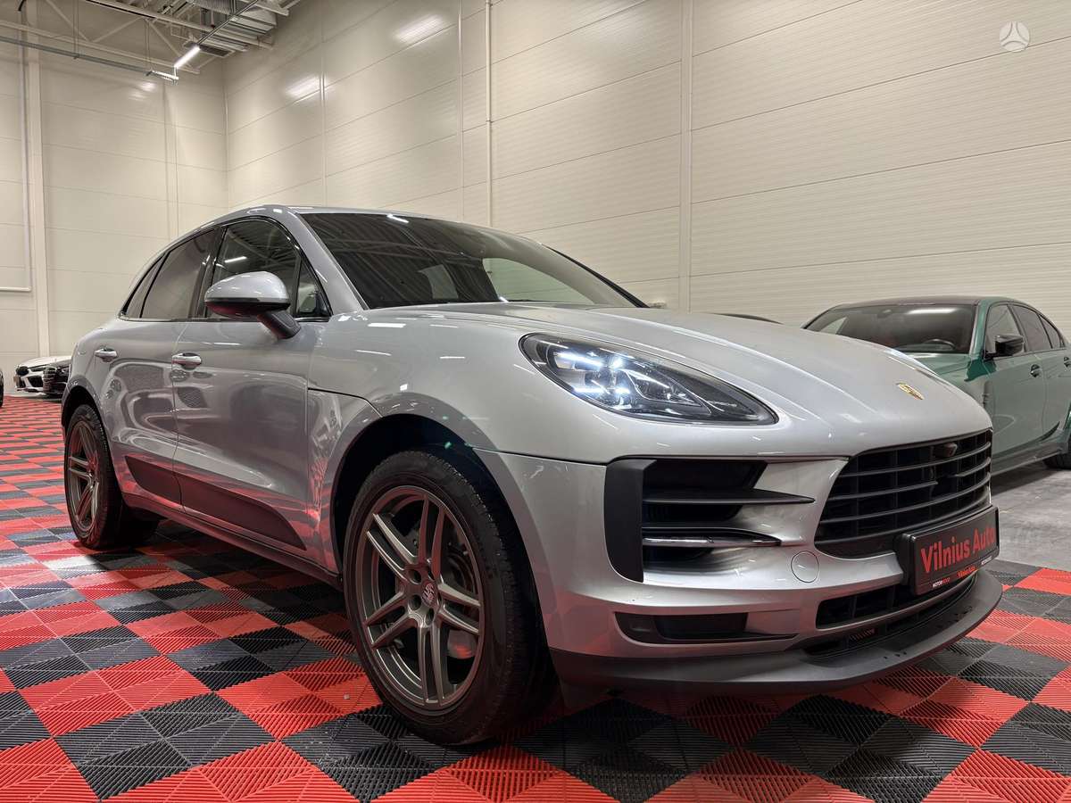 Porsche Macan - 3