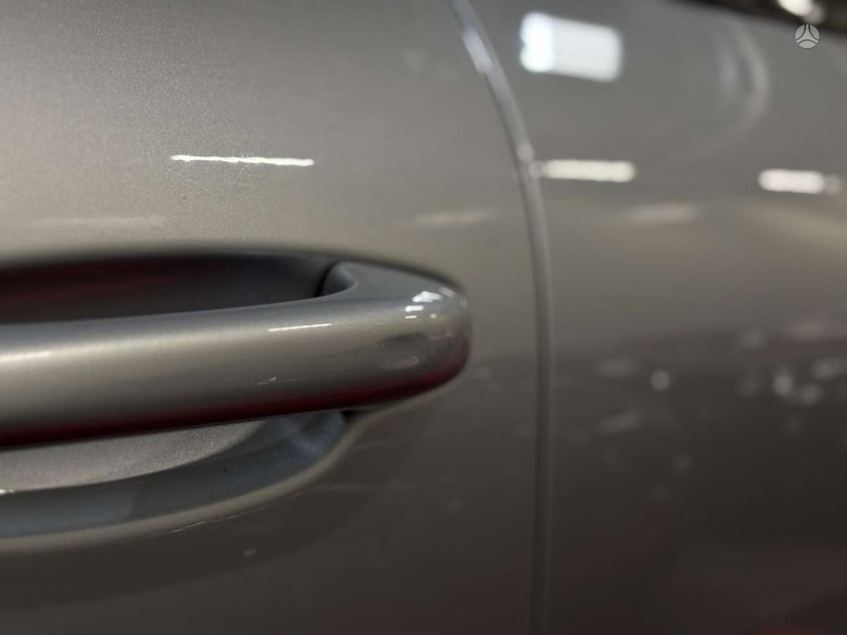 Porsche Macan - 8
