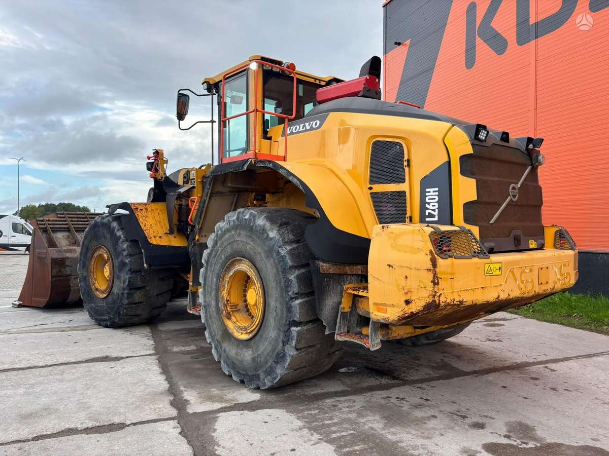 Volvo L 260 H, frontal loader