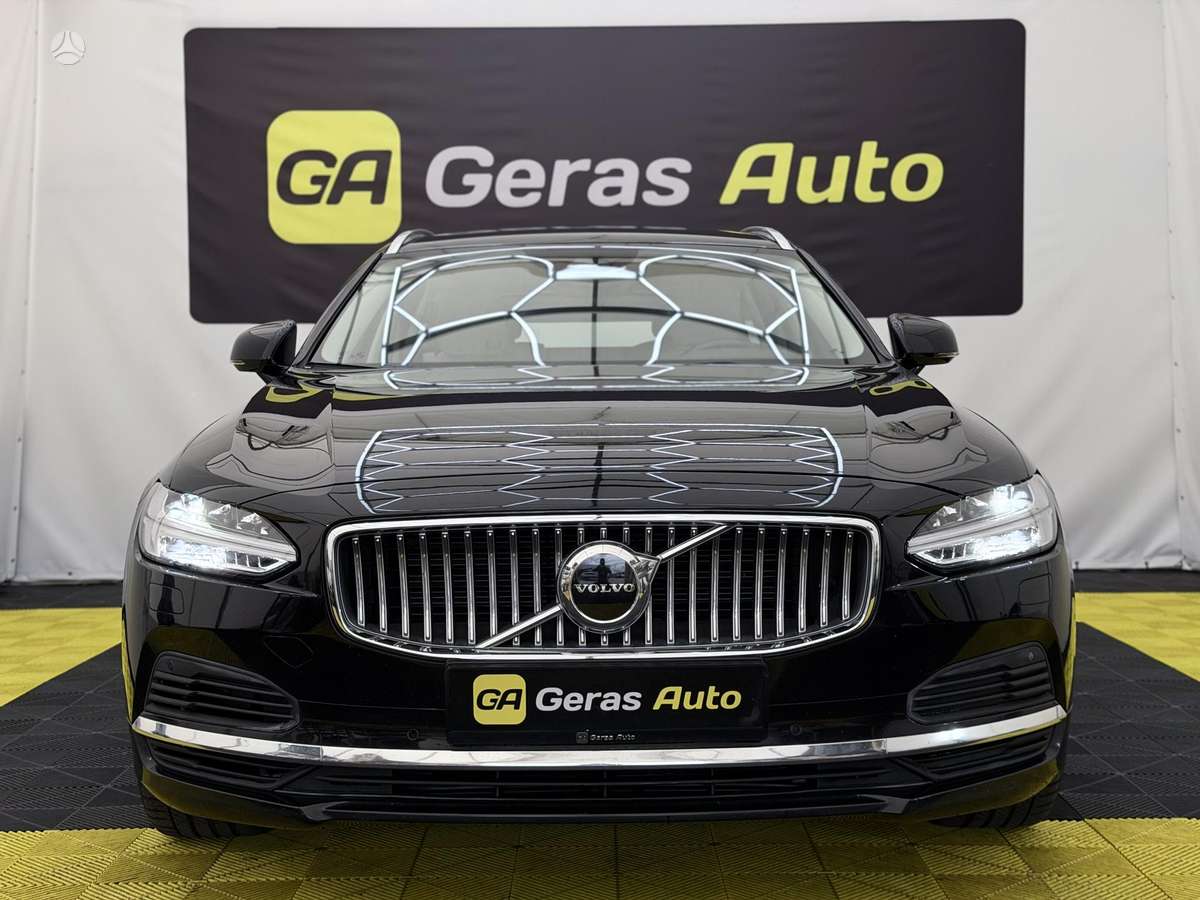 Volvo V90 - 2