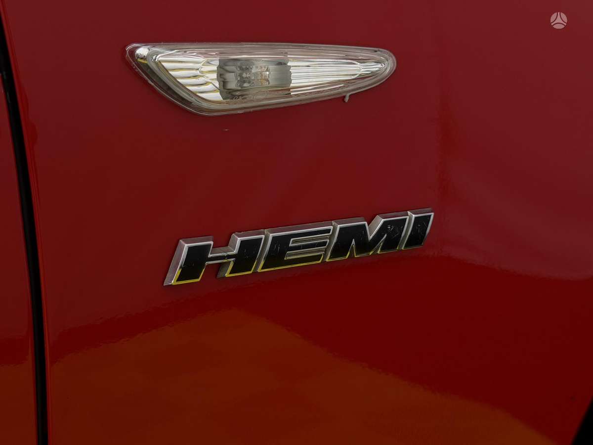 Dodge Charger, 5.7 l., Седан
