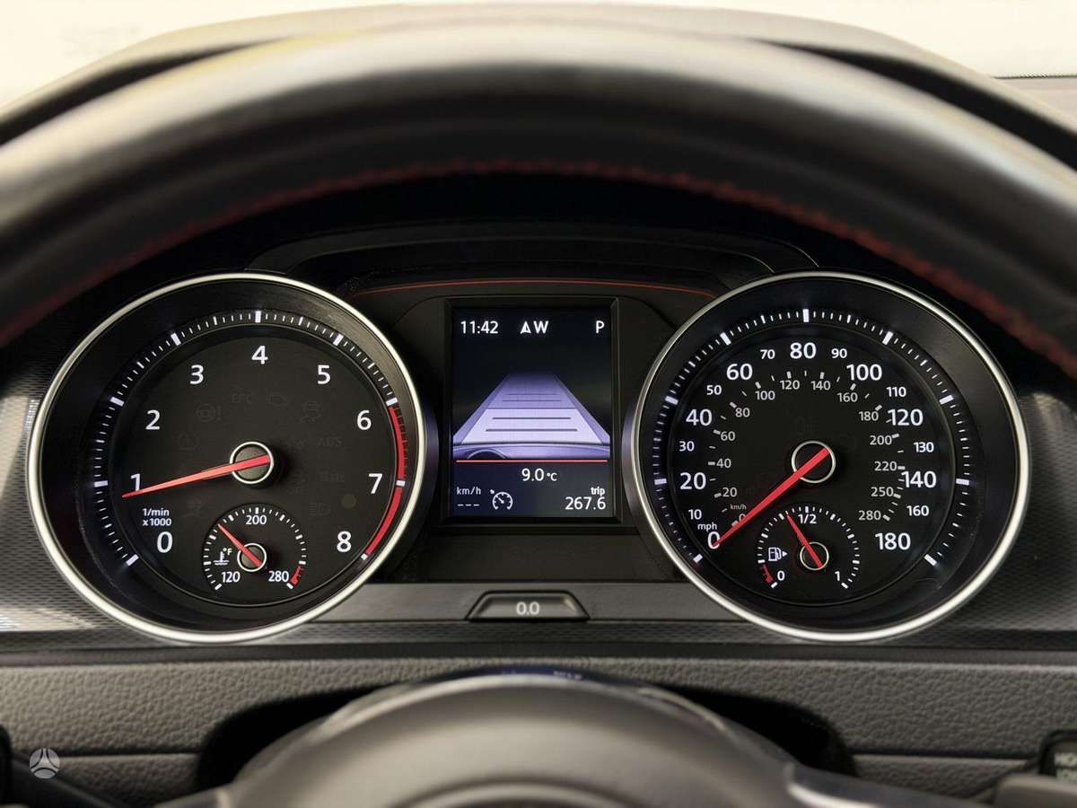 Volkswagen Golf, 2.0 l., hatchback