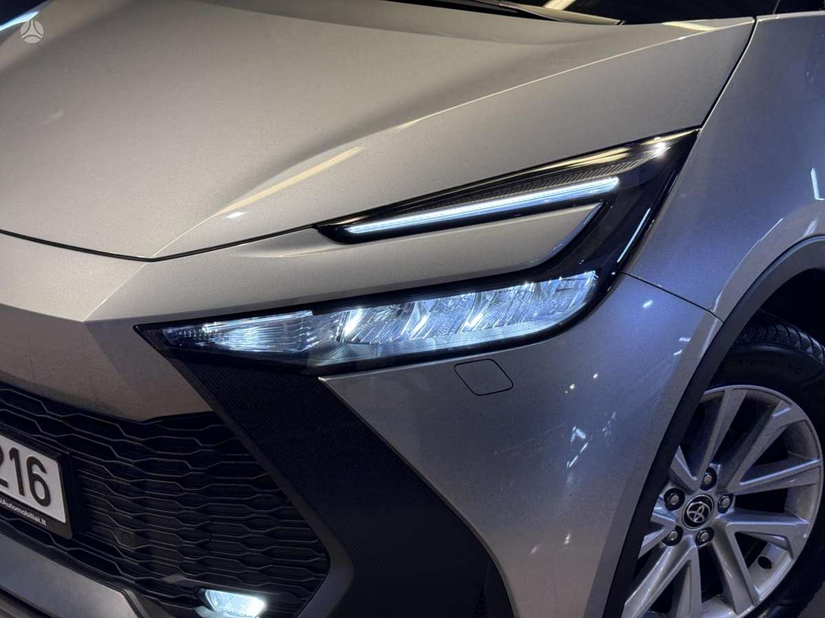 Toyota C-HR - 2
