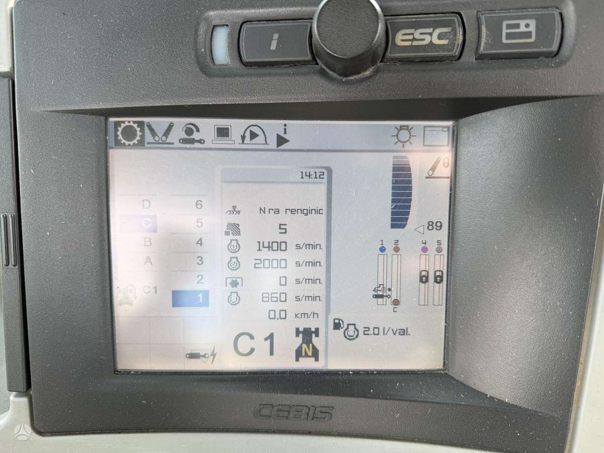 Claas ARION 640, traktoriai
