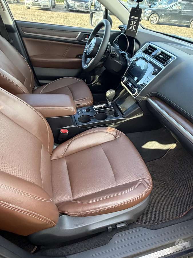 Subaru Outback - 12