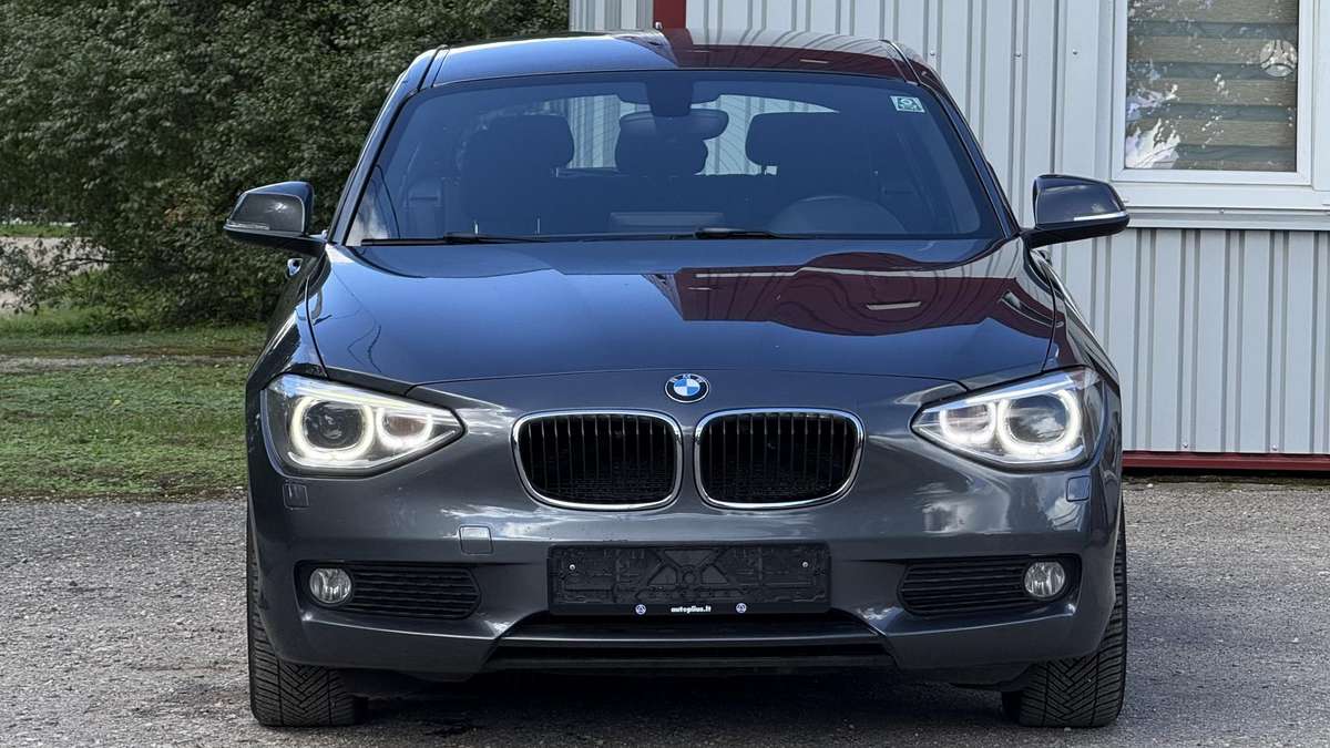 BMW 116, 1.6 l., Хэтчбек