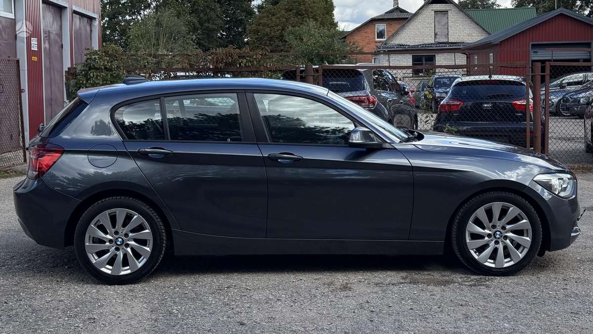 BMW 116, 1.6 l., hatchback