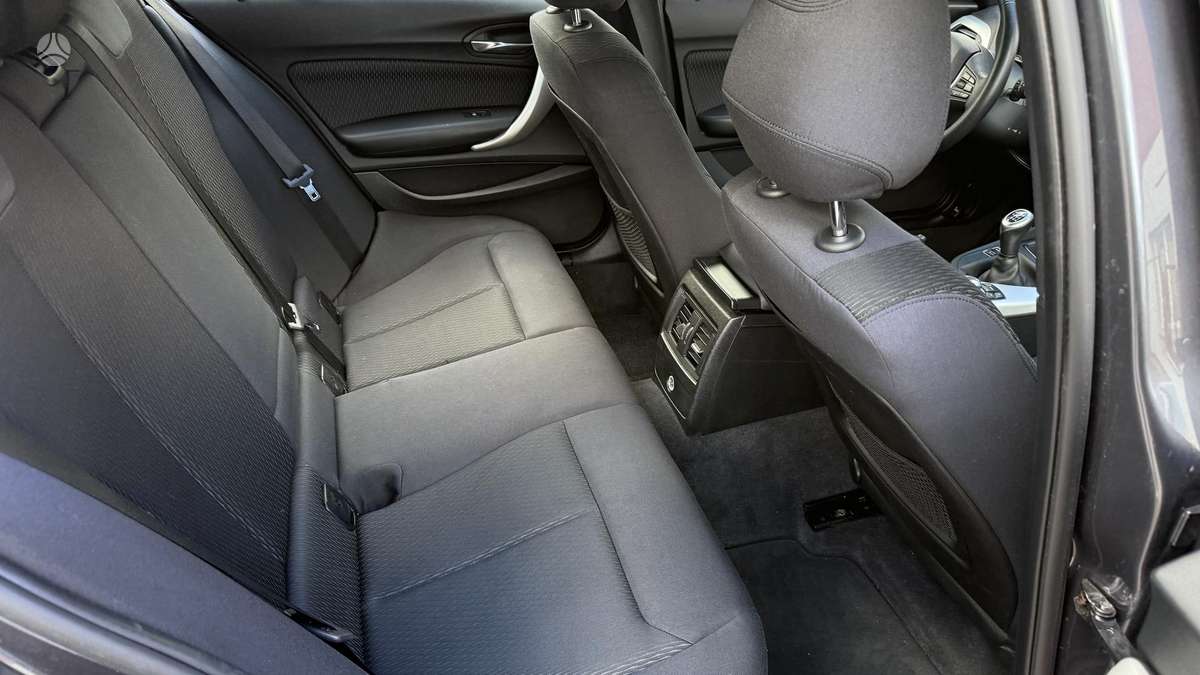 BMW 116, 1.6 l., Хэтчбек