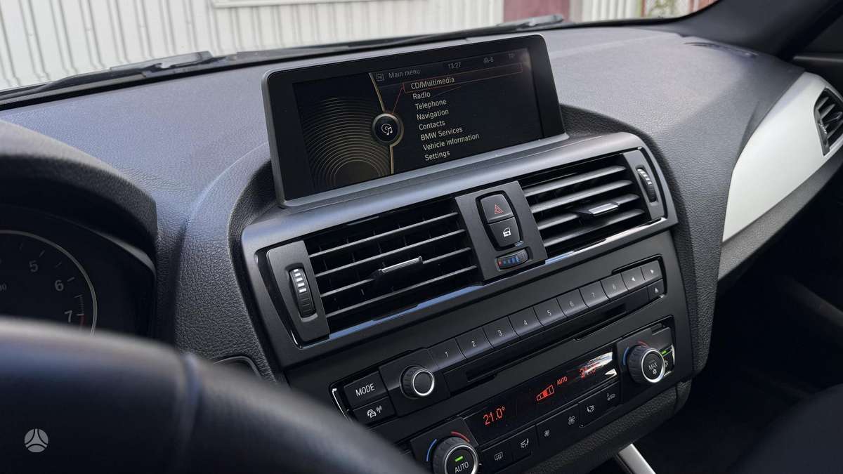 BMW 116, 1.6 l., Хэтчбек