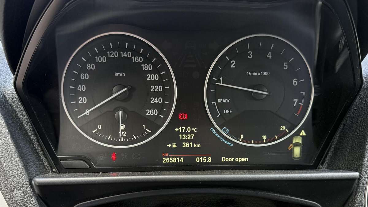 BMW 116, 1.6 l., hatchback