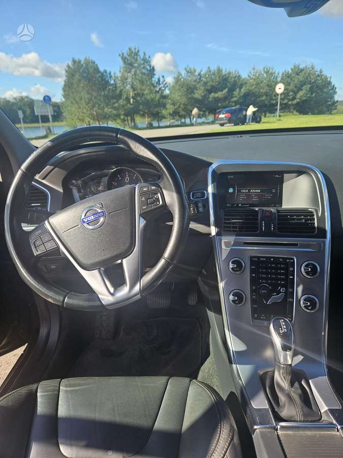 Volvo XC60 - 6