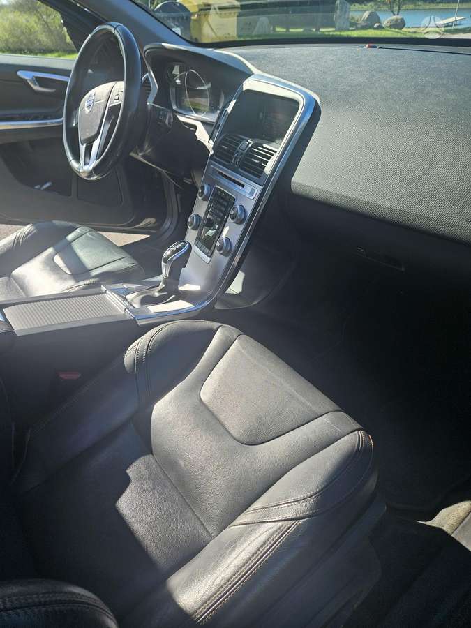 Volvo XC60 - 7