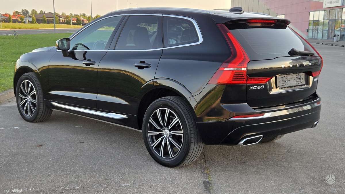 Volvo XC60 - 2
