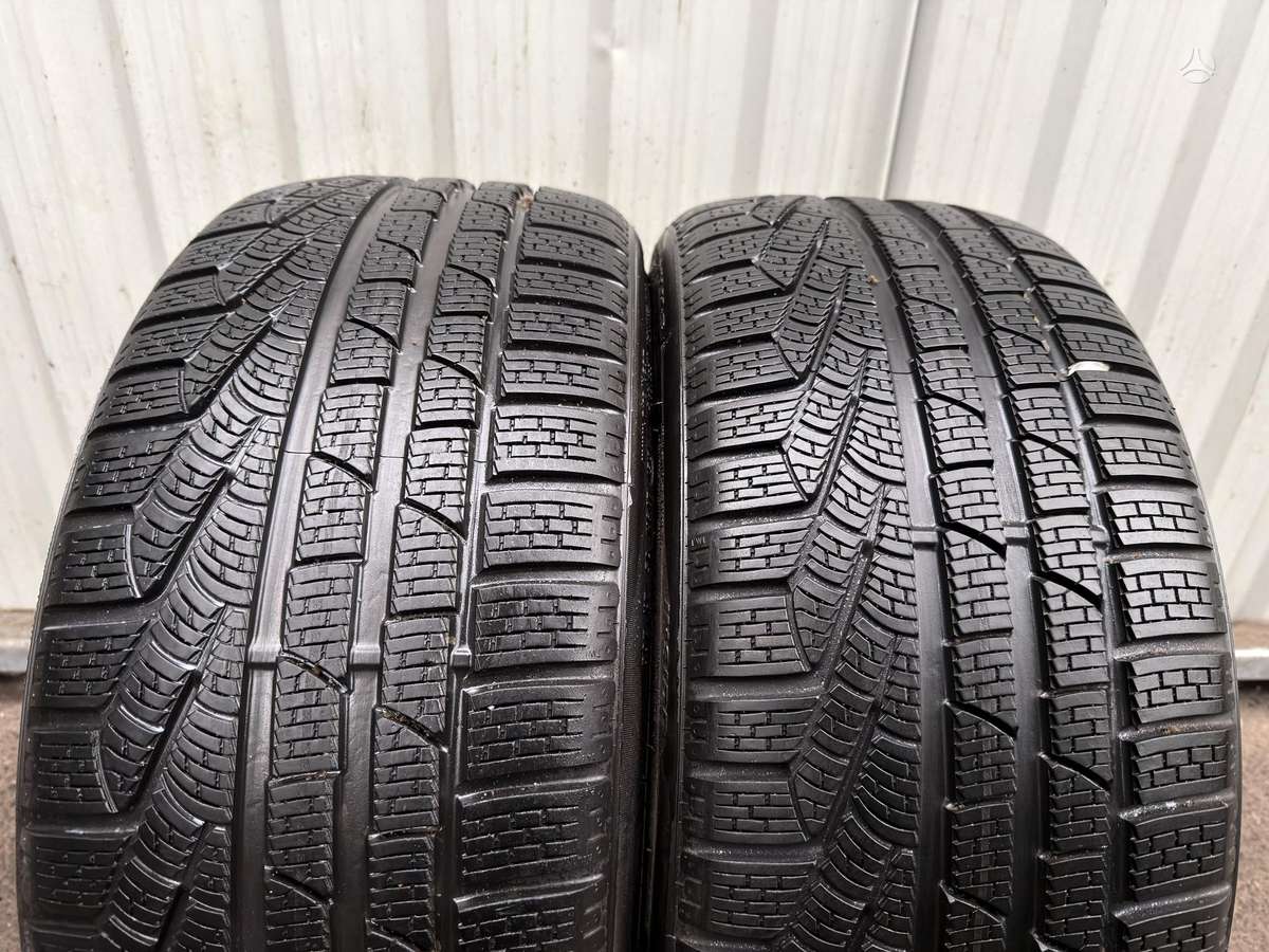 Pirelli SOTTOZERO, winter 245/35 R20
