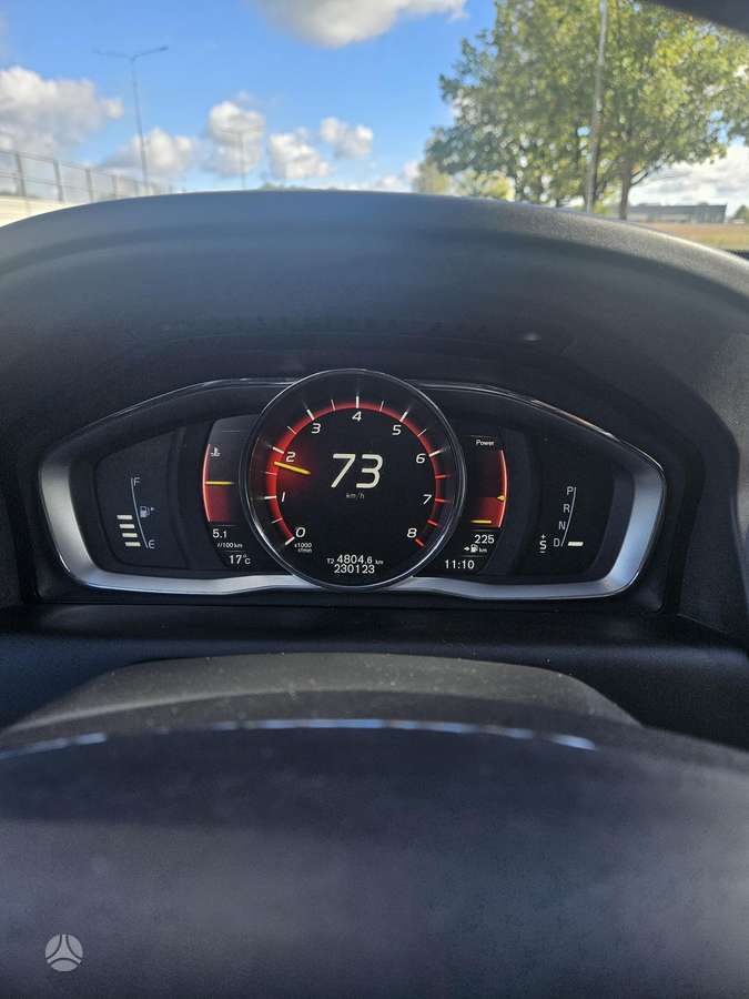 Volvo XC60 - 11