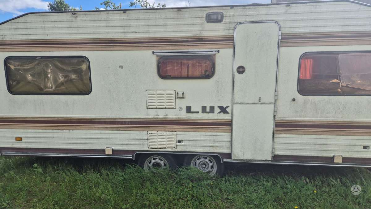 Bürstner LUX, caravans