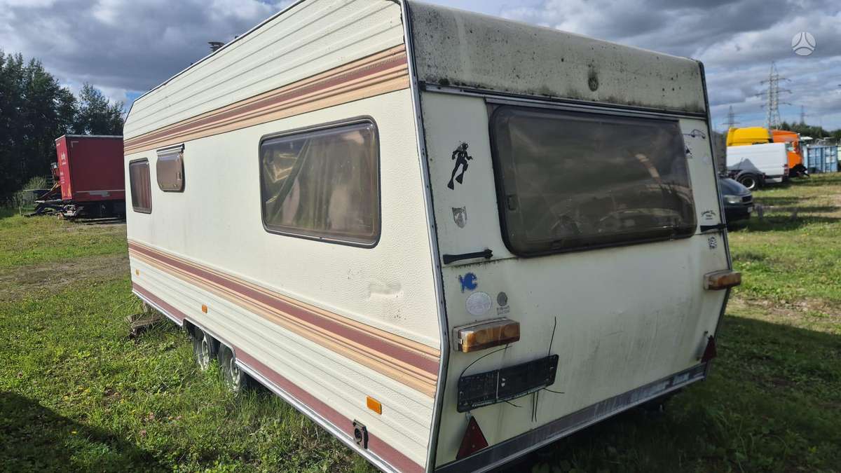 Bürstner LUX, caravans