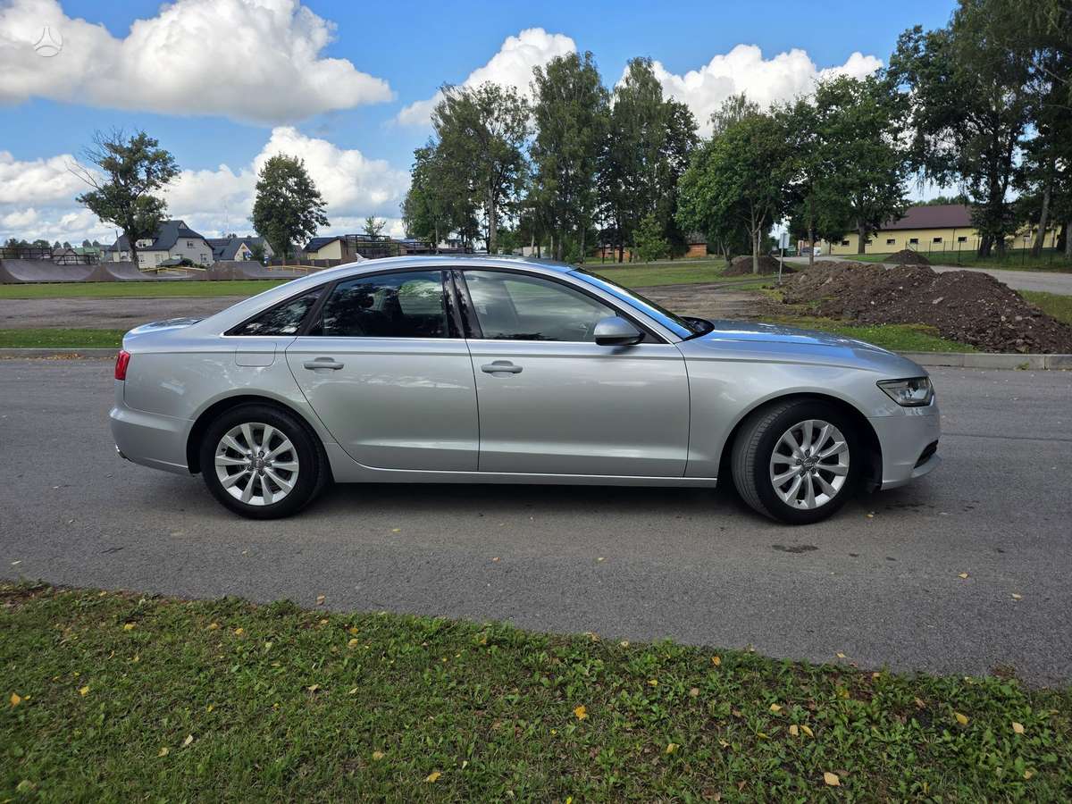 Audi A6, 3.0 l., Седан