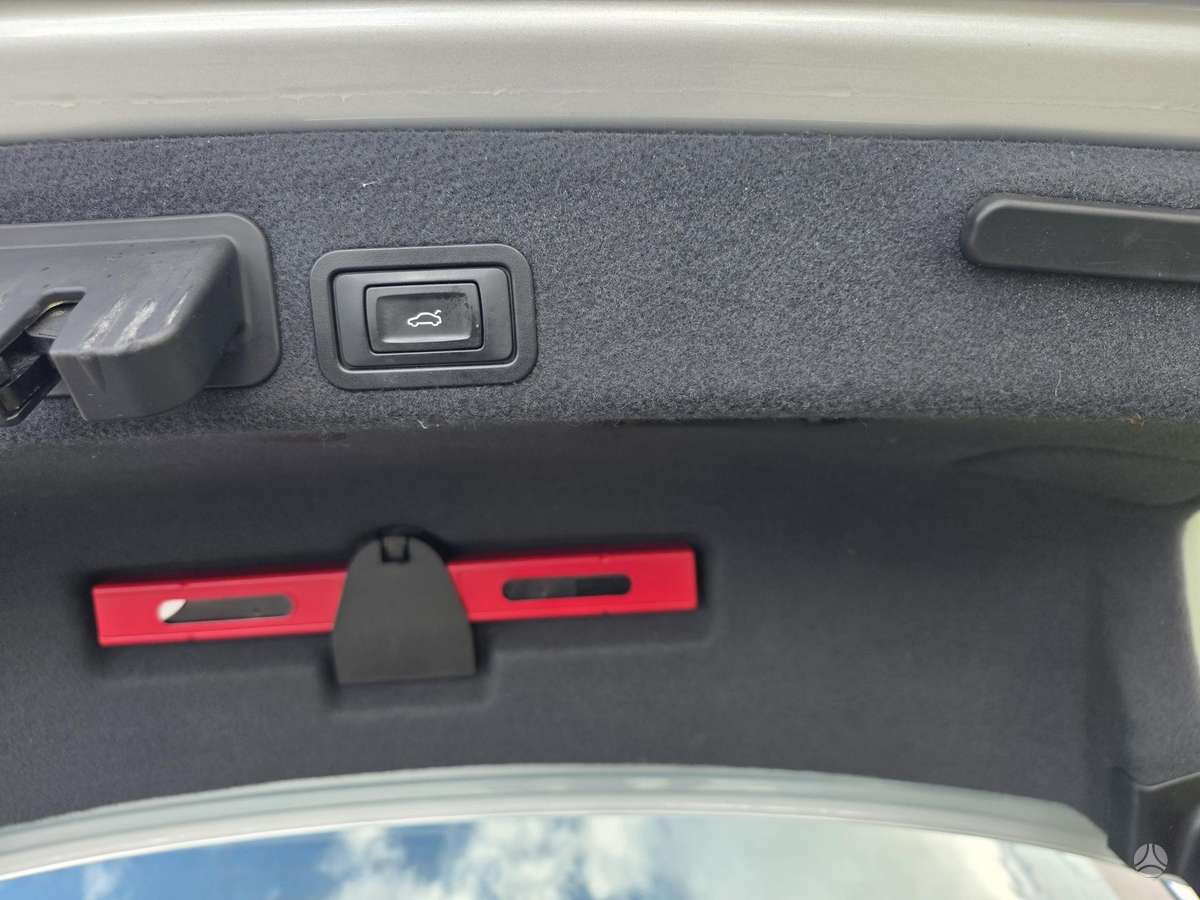 Audi A6, 3.0 l., Седан