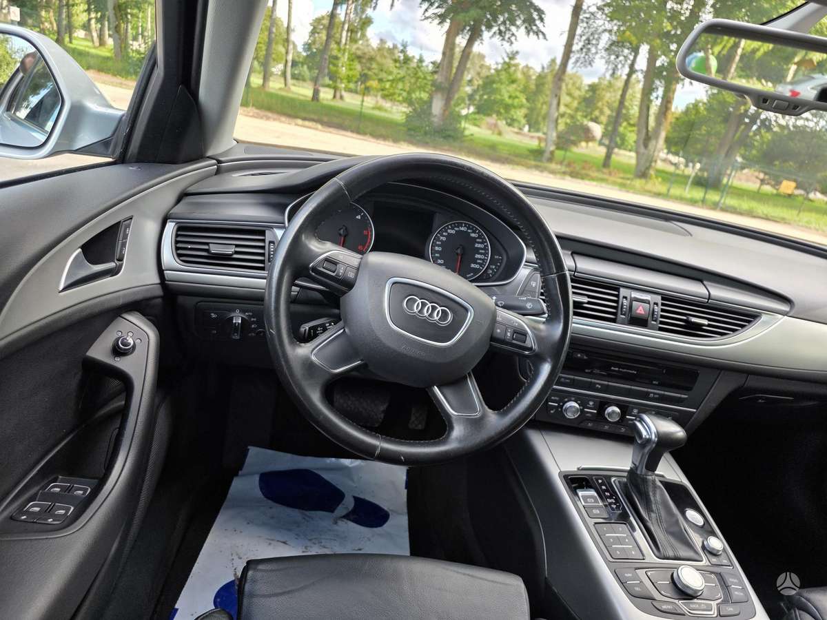 Audi A6, 3.0 l., Седан