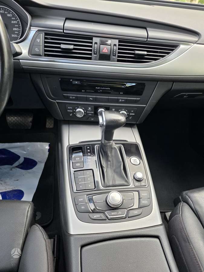 Audi A6, 3.0 l., Седан