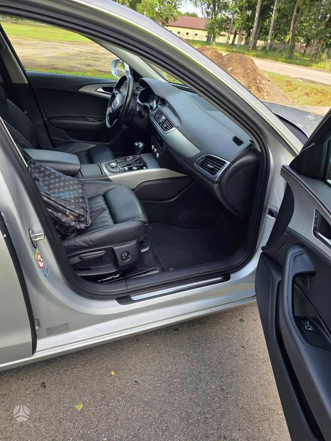 Audi A6, 3.0 l., Седан