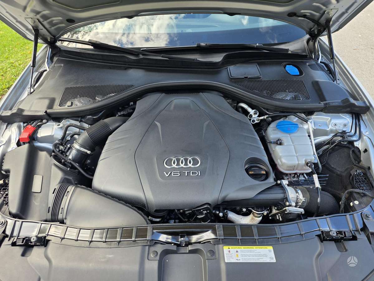 Audi A6, 3.0 l., Седан