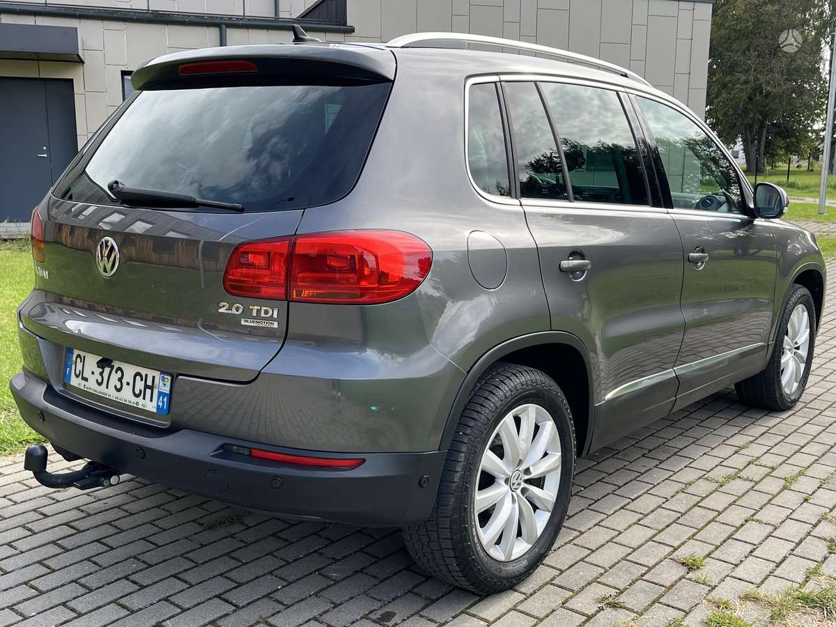 Volkswagen Tiguan - 6