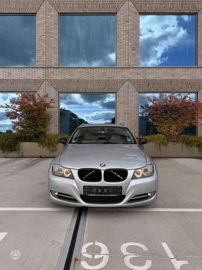 BMW 320, 2.0 l., Универсал