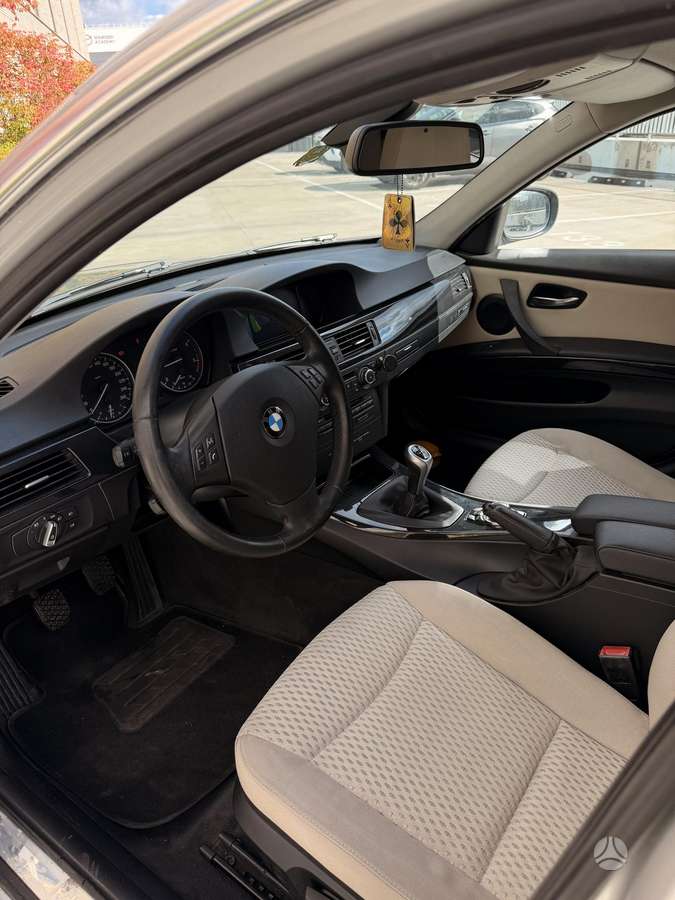 BMW 320, 2.0 l., Универсал