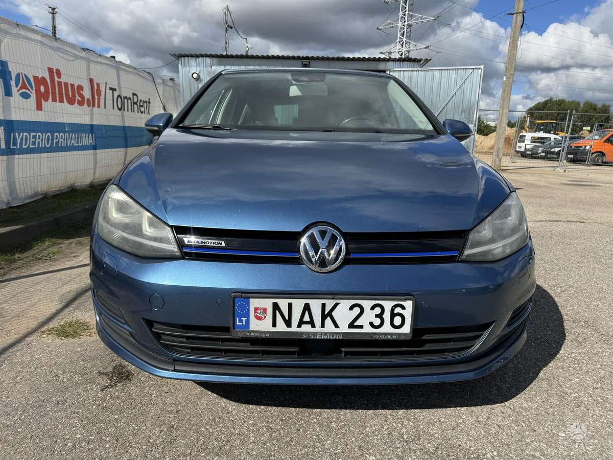 Volkswagen Golf - 5