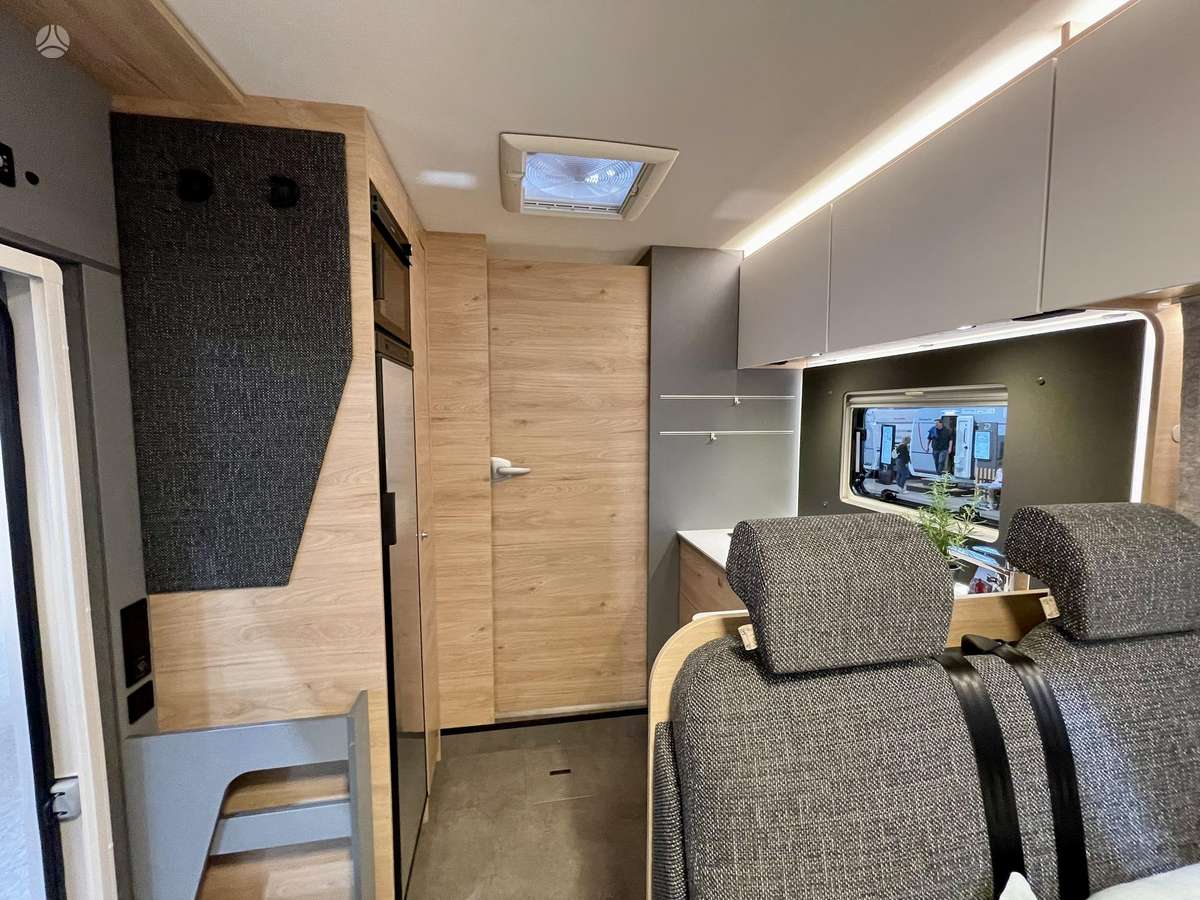 Dethleffs XL I 7812-2, campers