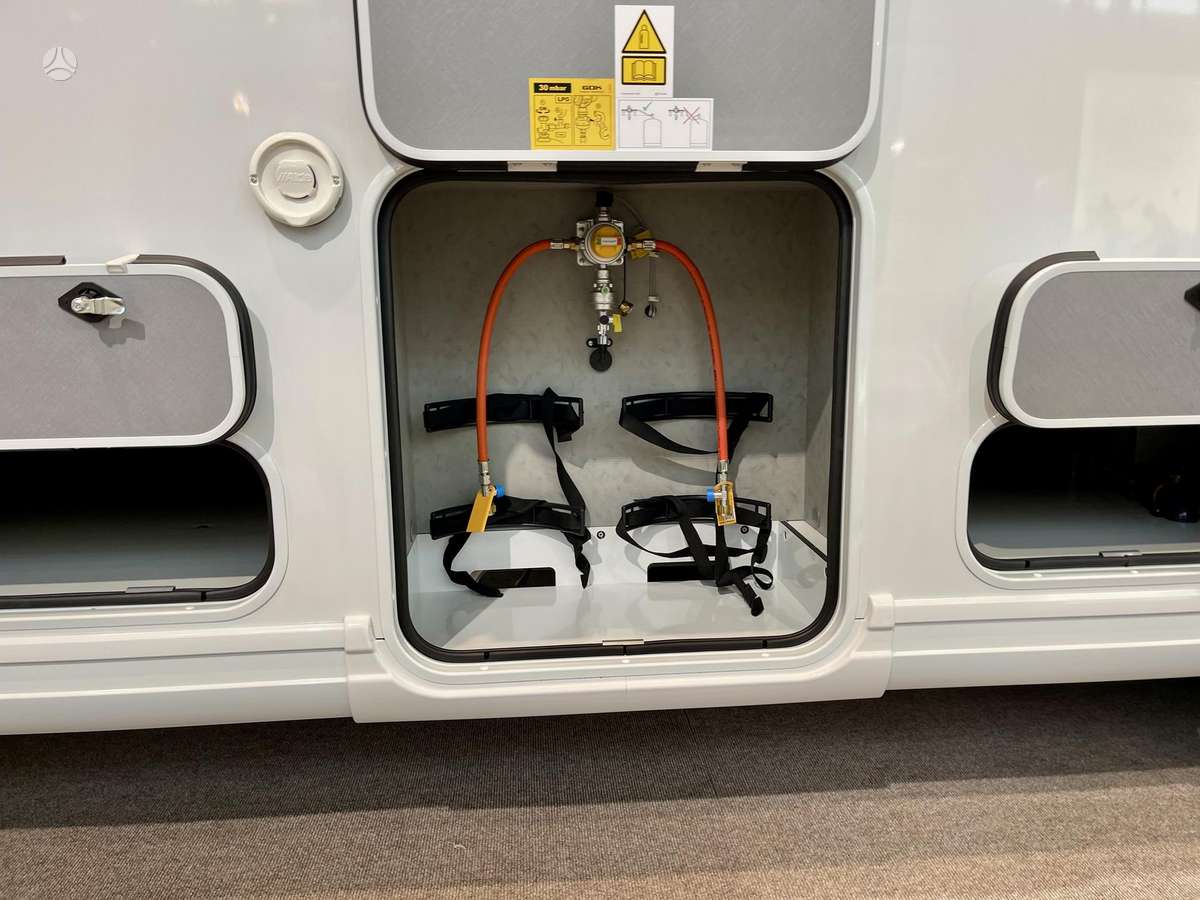 Dethleffs XL I 7812-2, campers