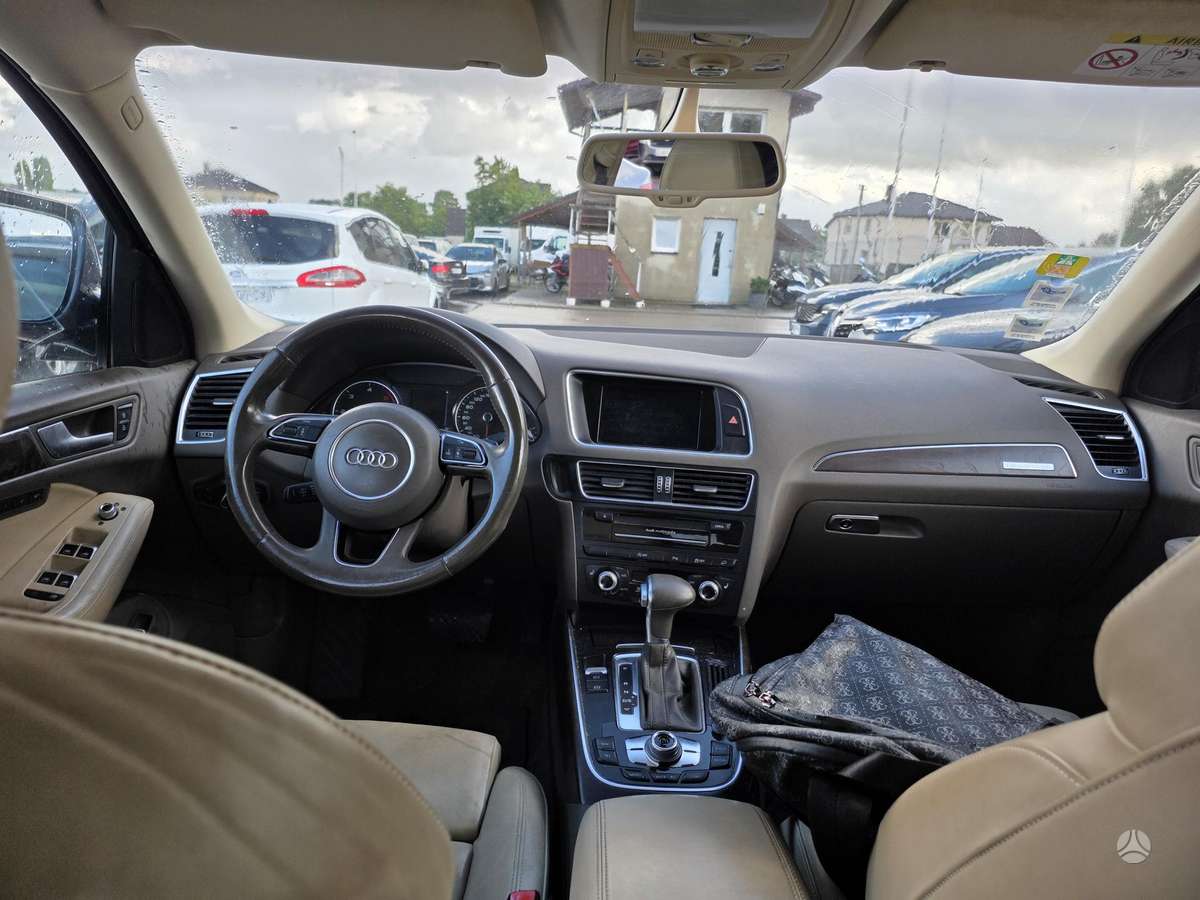 Audi Q5, 2.0 l., Внедорожник / Кроссовер