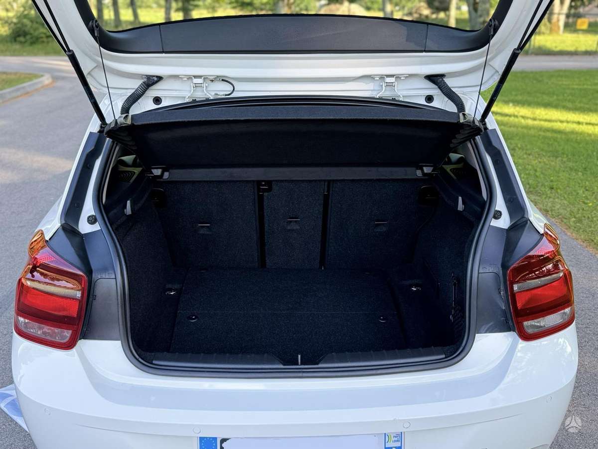 BMW 118, 2.0 l., Хэтчбек