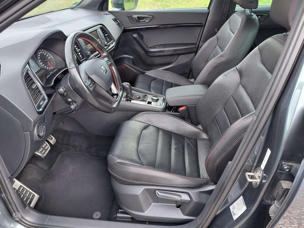 Seat Ateca, 2.0 l., Внедорожник / Кроссовер