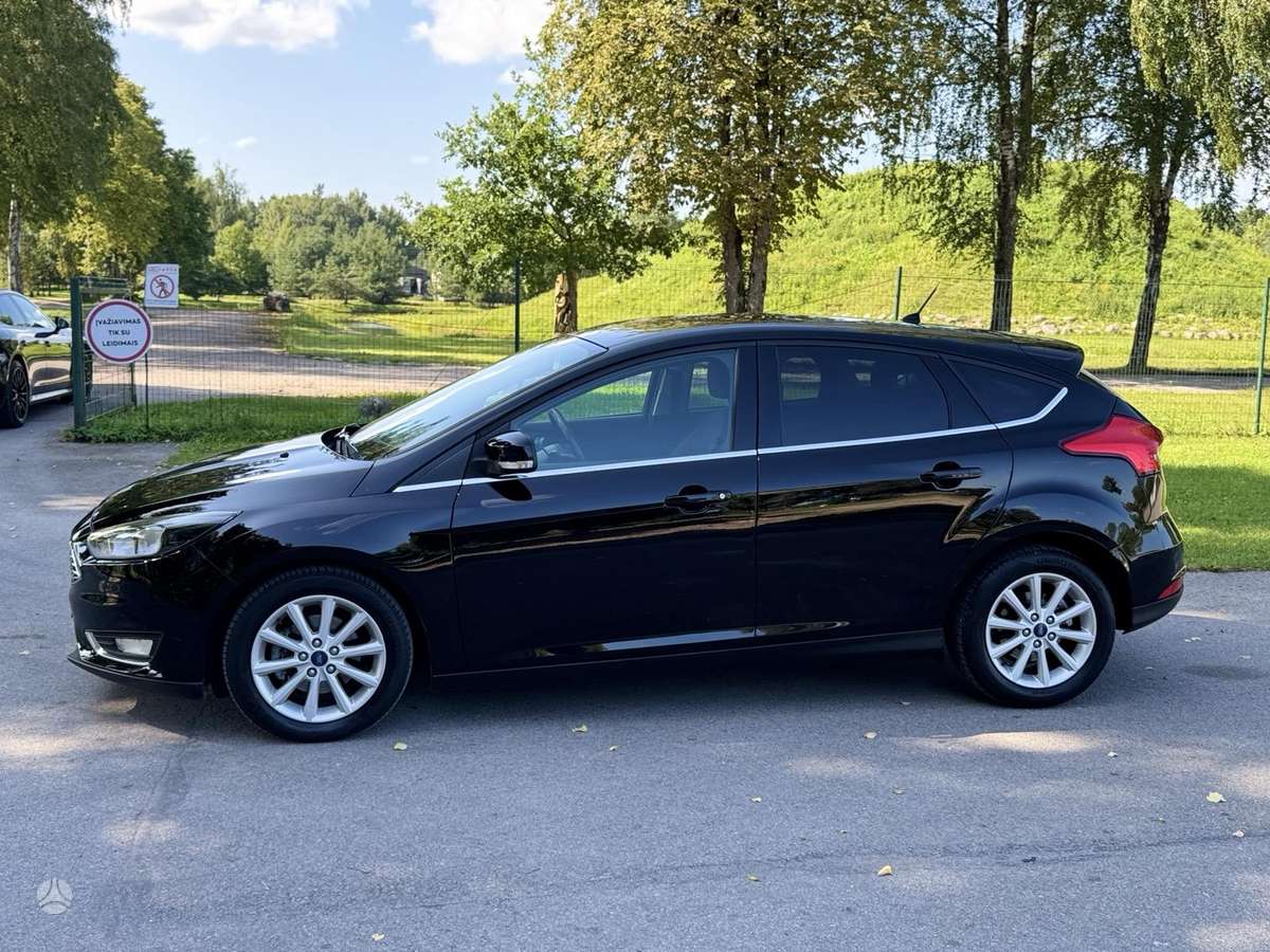 Ford Focus, 1.0 l., hatchback